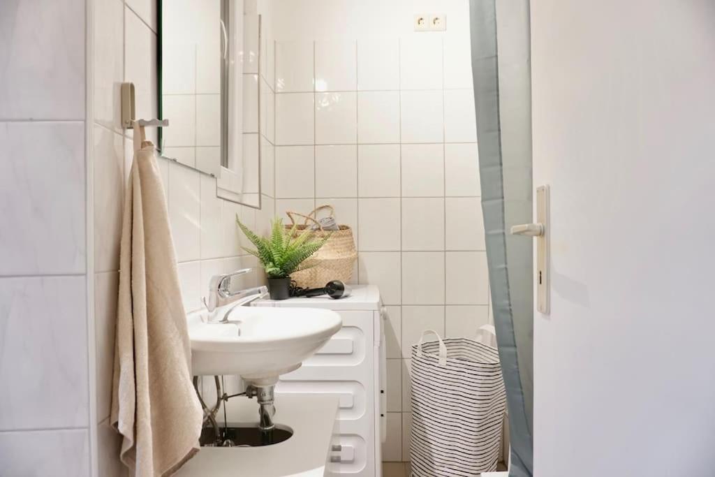 Gemutliches Kleines Studio-Apartment In Top Lage Nahe Karlsruhe Innenstadt Mit Klimaanlage Екстериор снимка